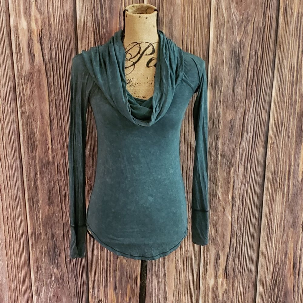 3 for $25 Free People Cowl Neck Long Sleeve Top Sz XS